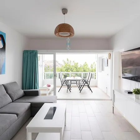 Διαμέρισμα Beachview Oriental Design Experience